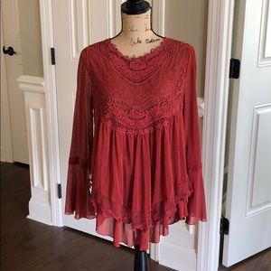 Altar’d State blouse